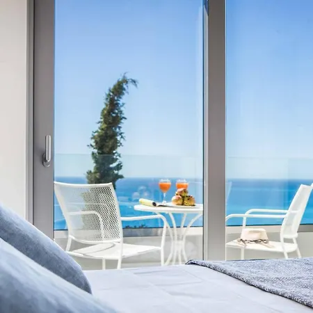 Βίλα Della Luna Βλαχάτα