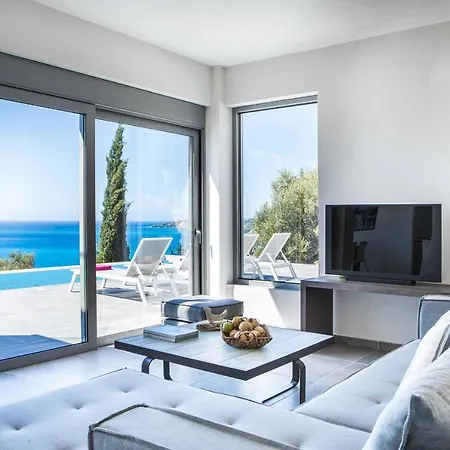 Βίλα Della Luna Βλαχάτα